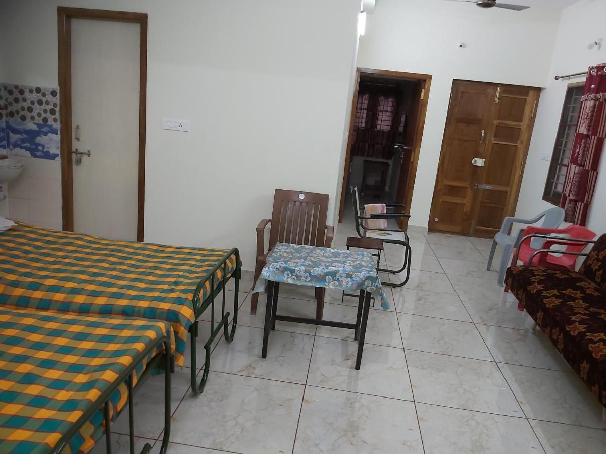 Suloram Illam Apartment จิตัมพรัม ภายนอก รูปภาพ