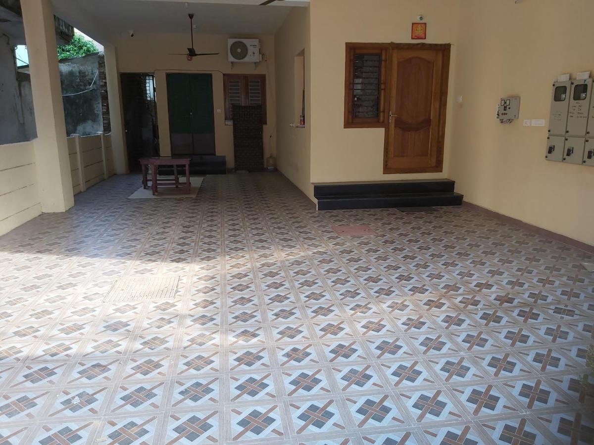 Suloram Illam Apartment จิตัมพรัม ภายนอก รูปภาพ